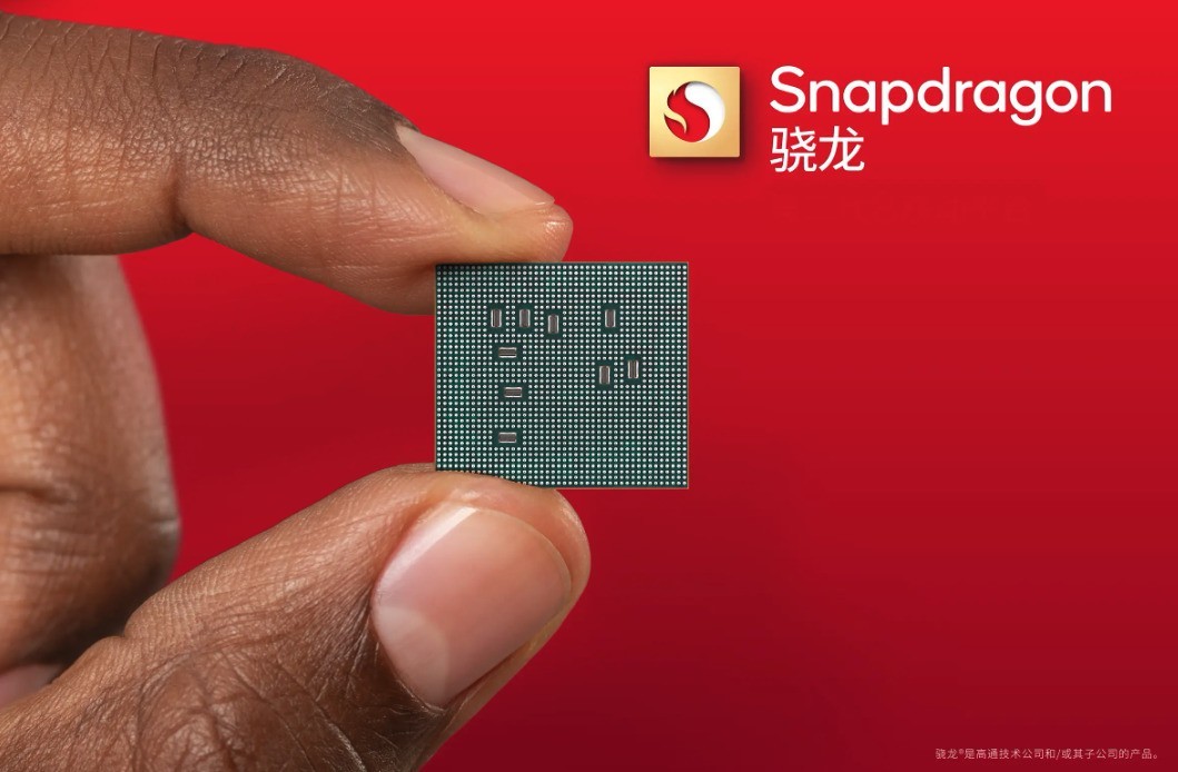 现在买8 Gen3旗舰还不晚 真没必要为了新机多花钱