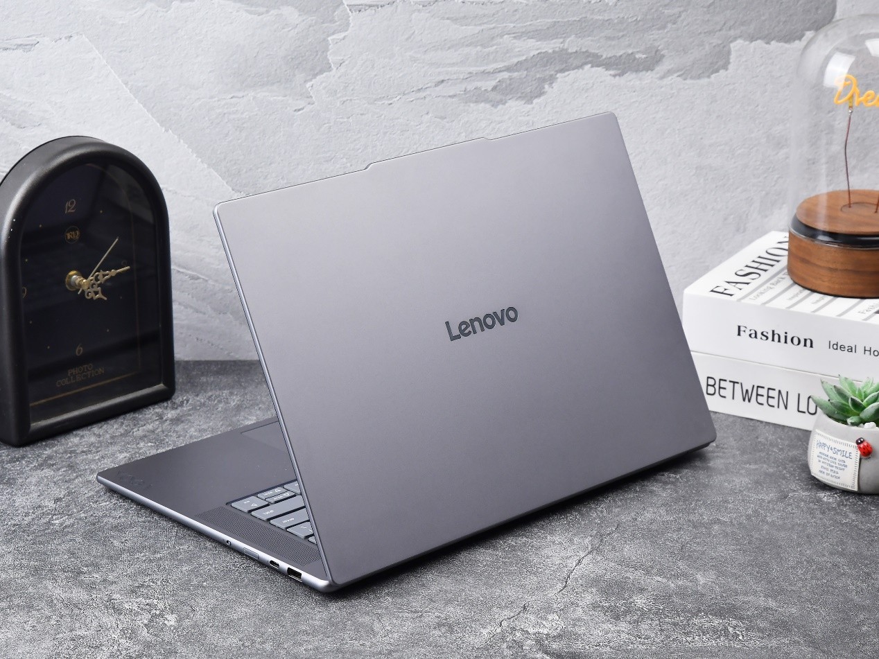 联想YOGA Air 15 Aura AI元启版笔记本评测：打破不可能三角