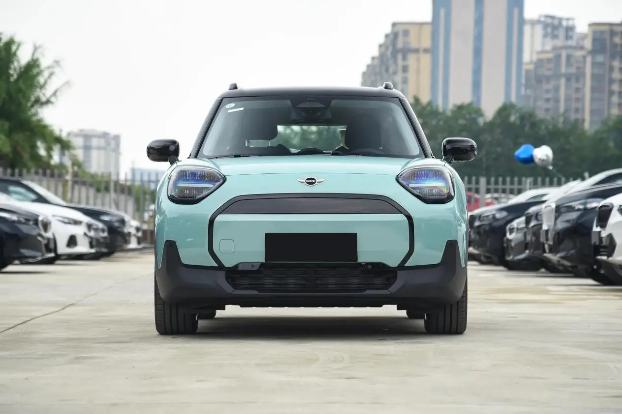 _重启价格战？MINI大促仅售14.88万起，大众ID.3/比亚迪海豚不香了_重启价格战？MINI大促仅售14.88万起，大众ID.3/比亚迪海豚不香了