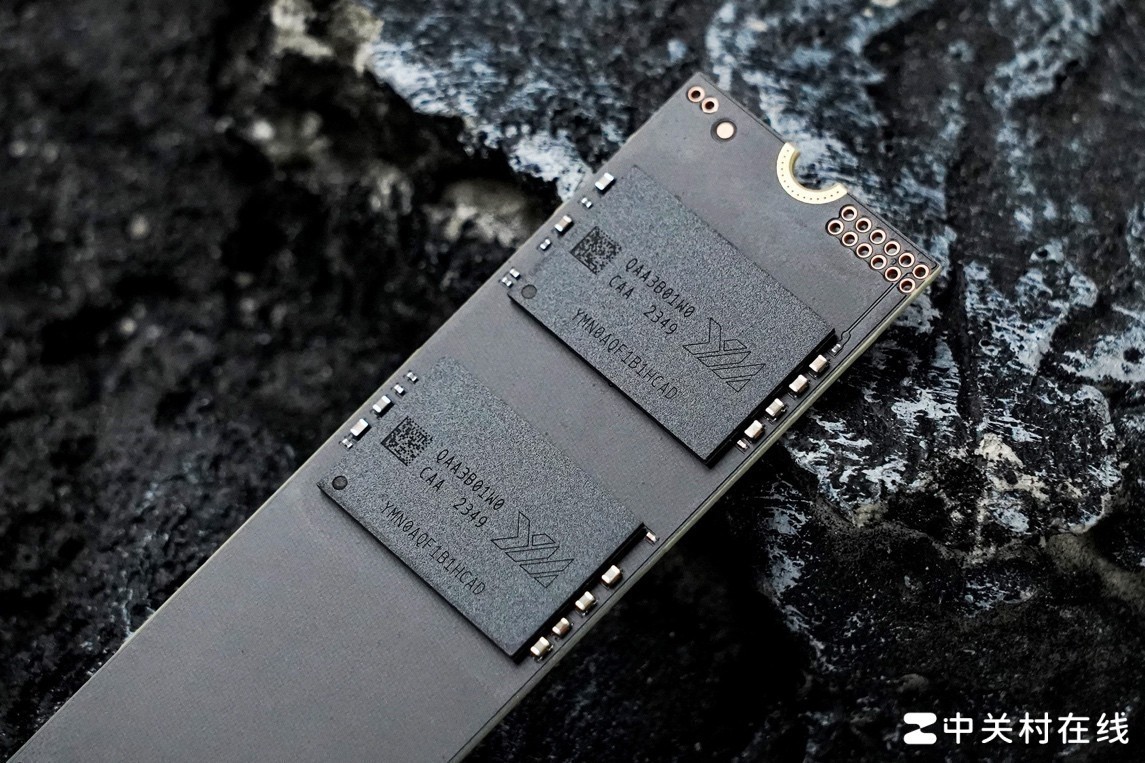 长江存储PC41Q评测 高效能OEM固态硬盘新力作