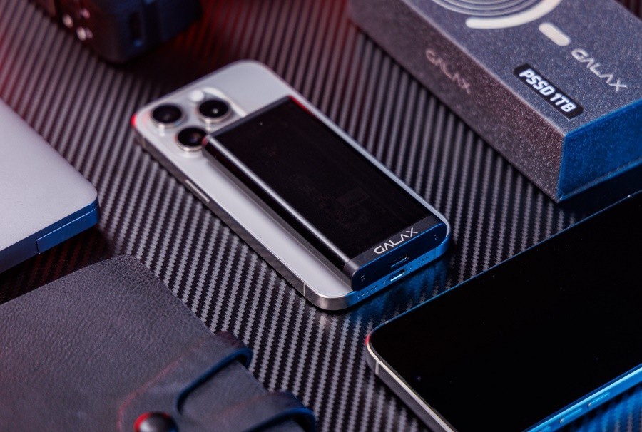 影驰PSD01磁吸移动固态硬盘开箱 高速移动存储新选择