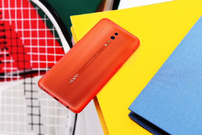 _OPPO Reno13系列上手：超美“果味儿”小直屏_OPPO Reno13系列上手：超美“果味儿”小直屏