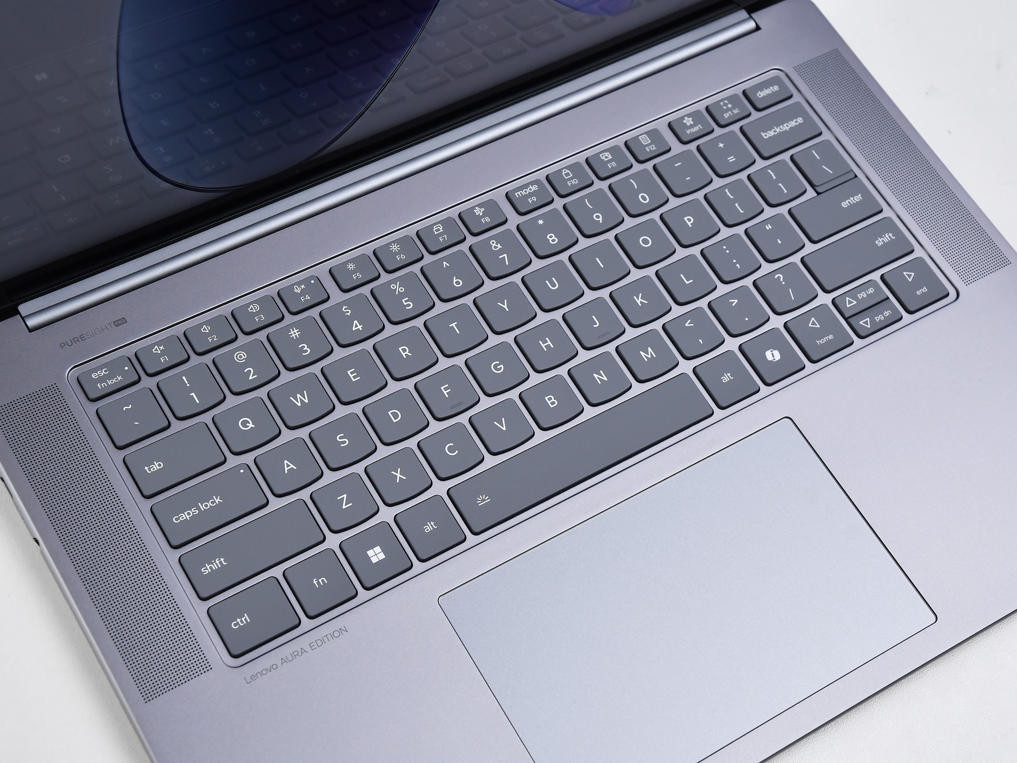 酷睿Ultra搭配AI为生产力提速！上手体验联想YOGA Air 15 Aura AI元启版