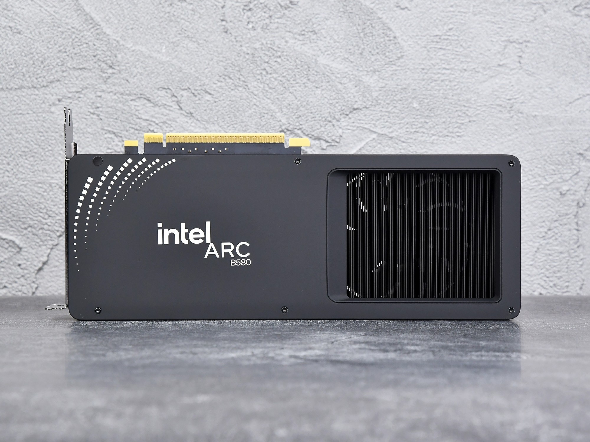 公版英特尔锐炫B580首测：性价比超越RTX 4060Ti 光追性能超级进化