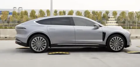 蔚来公司什么时候上市_蔚来汽车上市股价_