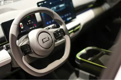 主打年轻小家庭，悦意03要做松弛感出行新搭子__主打年轻小家庭，悦意03要做松弛感出行新搭子