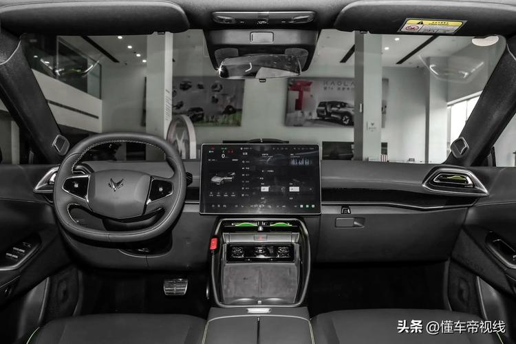 ARCFOX极狐推出补贴兜底保障政策方案，并透露未来将推增程版车型__ARCFOX极狐推出补贴兜底保障政策方案，并透露未来将推增程版车型