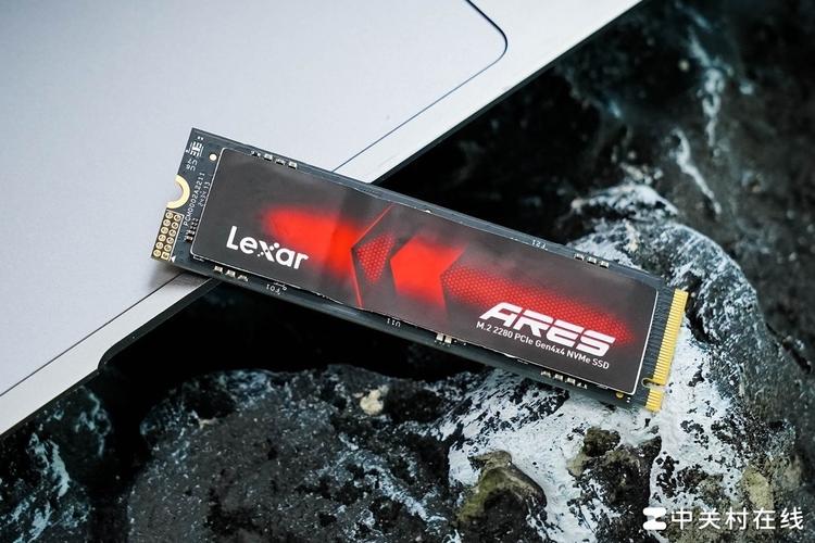 战神电脑加装固态硬盘__战神tx8固态