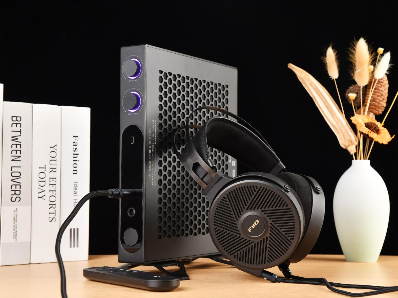 硬核配置，厚积薄发：飞傲K19旗舰级台式解码耳放评测