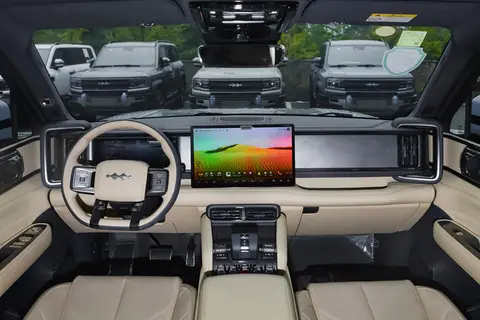 越野插车_插电越野车_