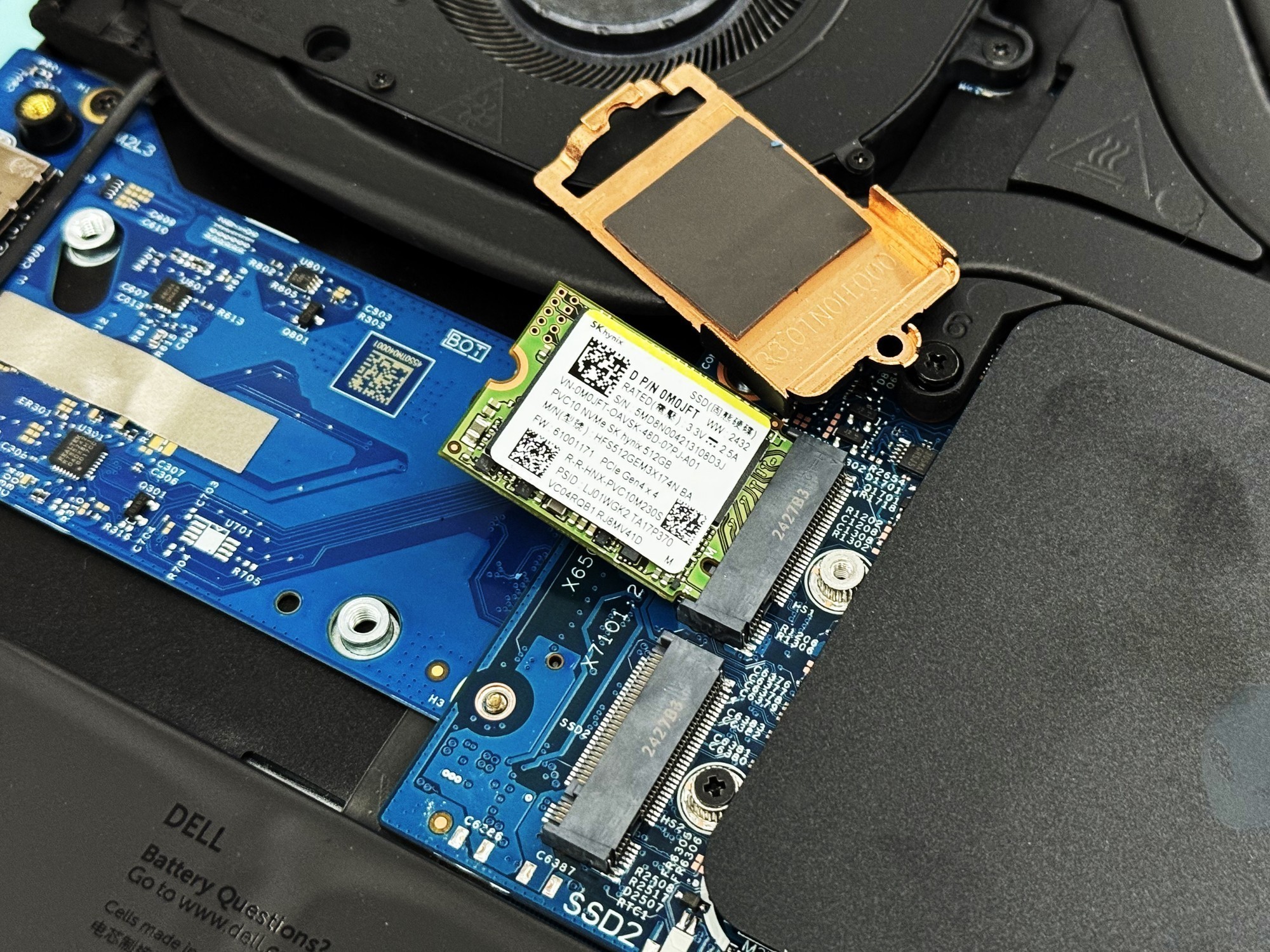 Alienware外星人m16 R2评测：触手可得的信仰级硬核游戏本