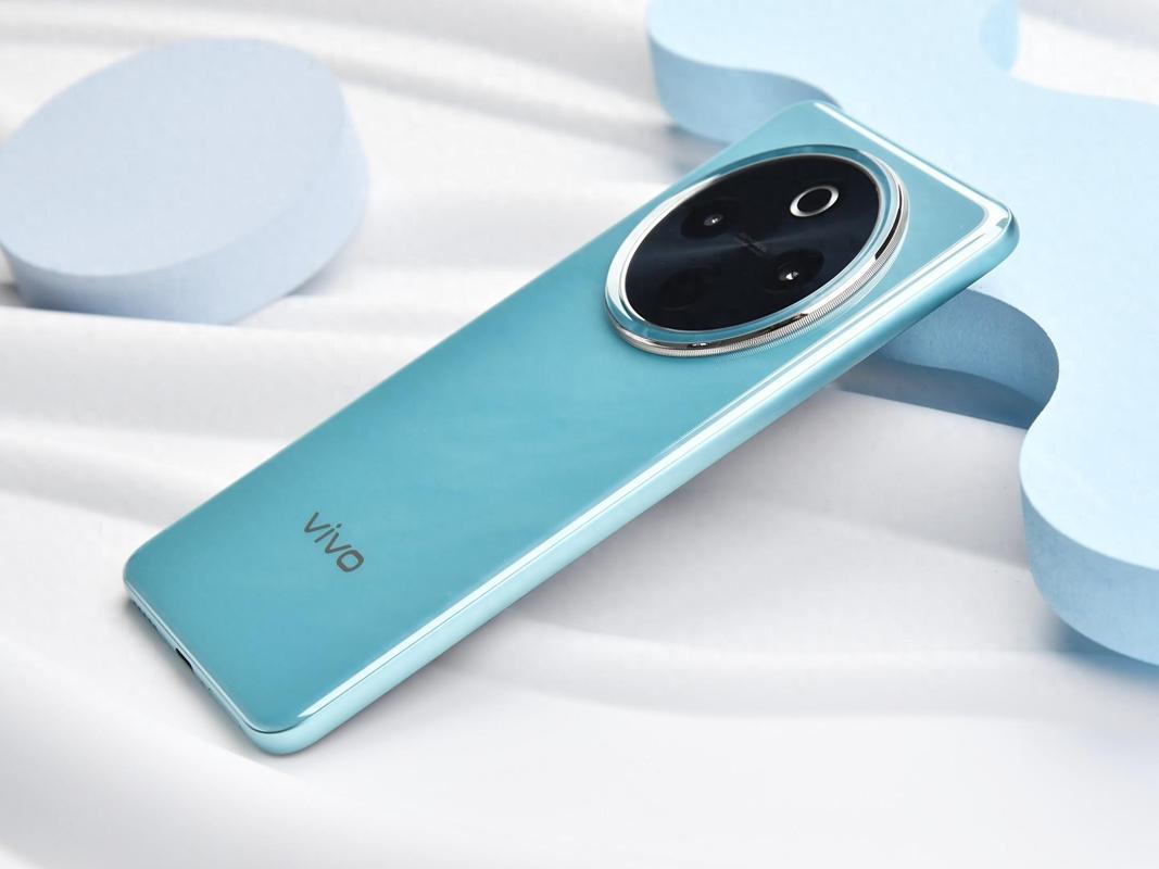 vivo Y300 Pro+全面评测 返璞归真的痛点消灭者_vivo Y300 Pro+全面评测 返璞归真的痛点消灭者_