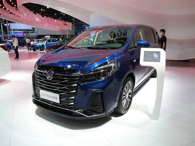 _GL8陆尚推限时权益 别克品牌5月份销量40177辆_别克avenir权益