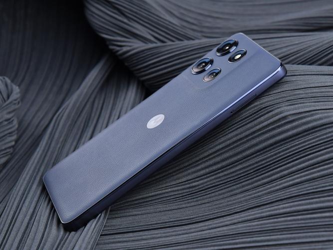 无能皇帝bd好看云在线好看站__炒股用几个屏幕好