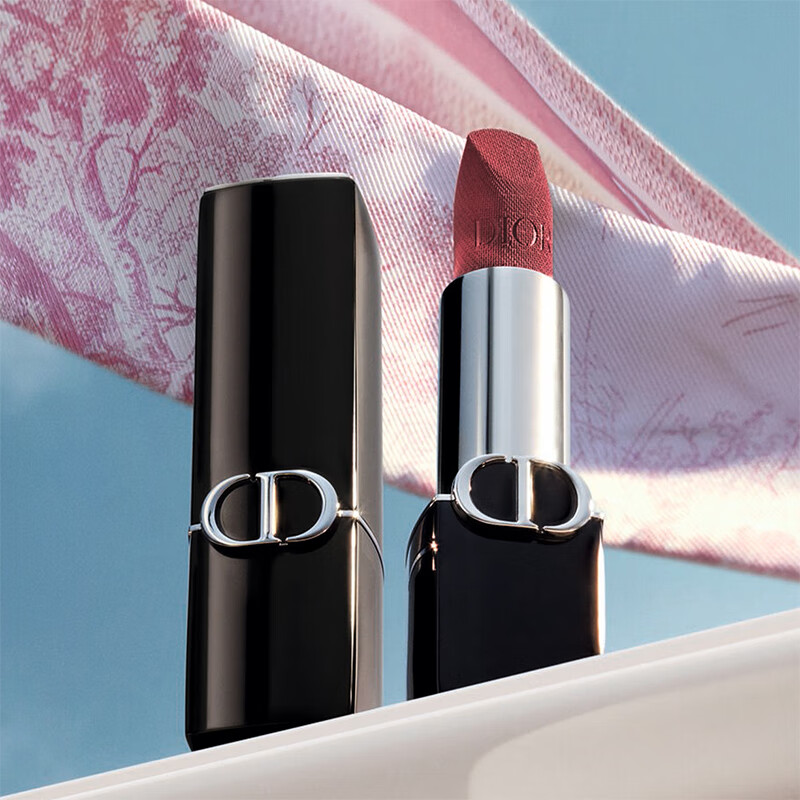 2025年持久滋润口红推荐_口红品牌的十大排行榜_口红品牌排行榜前十名