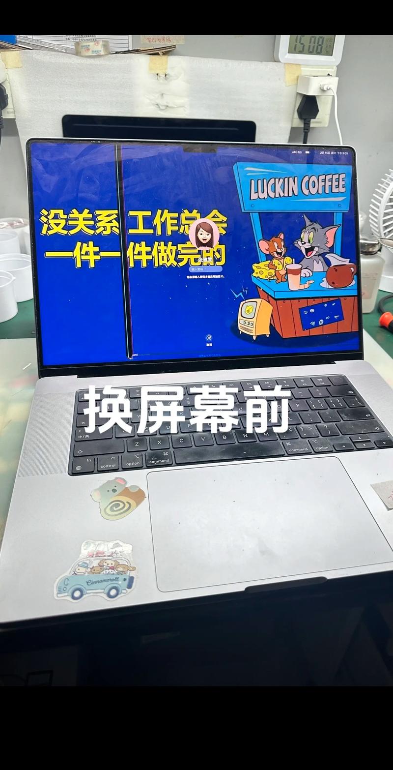 _苹果屏幕表面破碎_iphone屏幕破损