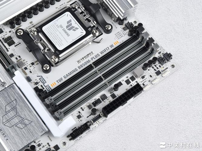 华硕主板白光_华硕主板最优化_