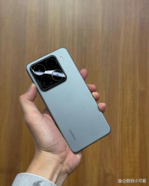 小米10是莱卡相机吗_华为徕卡镜头和小米一亿镜头_