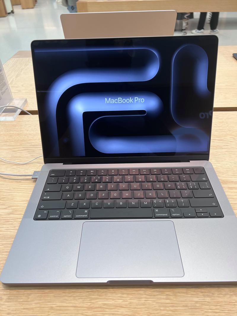 _苹果M5系列MacBook Pro月底发布在即_macpro发布月份