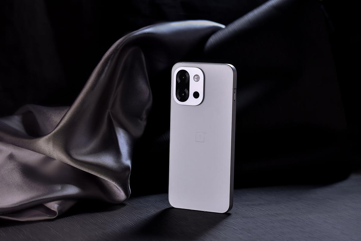 续航屏幕好的手机_小屏续航神机_