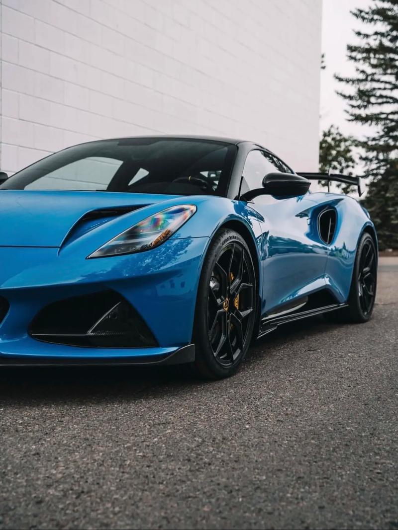 _限量60台！路特斯EMIRA Scura特别版官图发布！致敬经典Exige_限量60台！路特斯EMIRA Scura特别版官图发布！致敬经典Exige