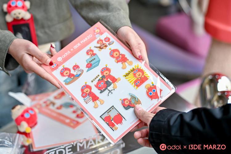 「熊心豆志」萌力觉醒,华硕a豆x13DE MARZO联名礼盒开售、限时开启主题快闪__「熊心豆志」萌力觉醒,华硕a豆x13DE MARZO联名礼盒开售、限时开启主题快闪